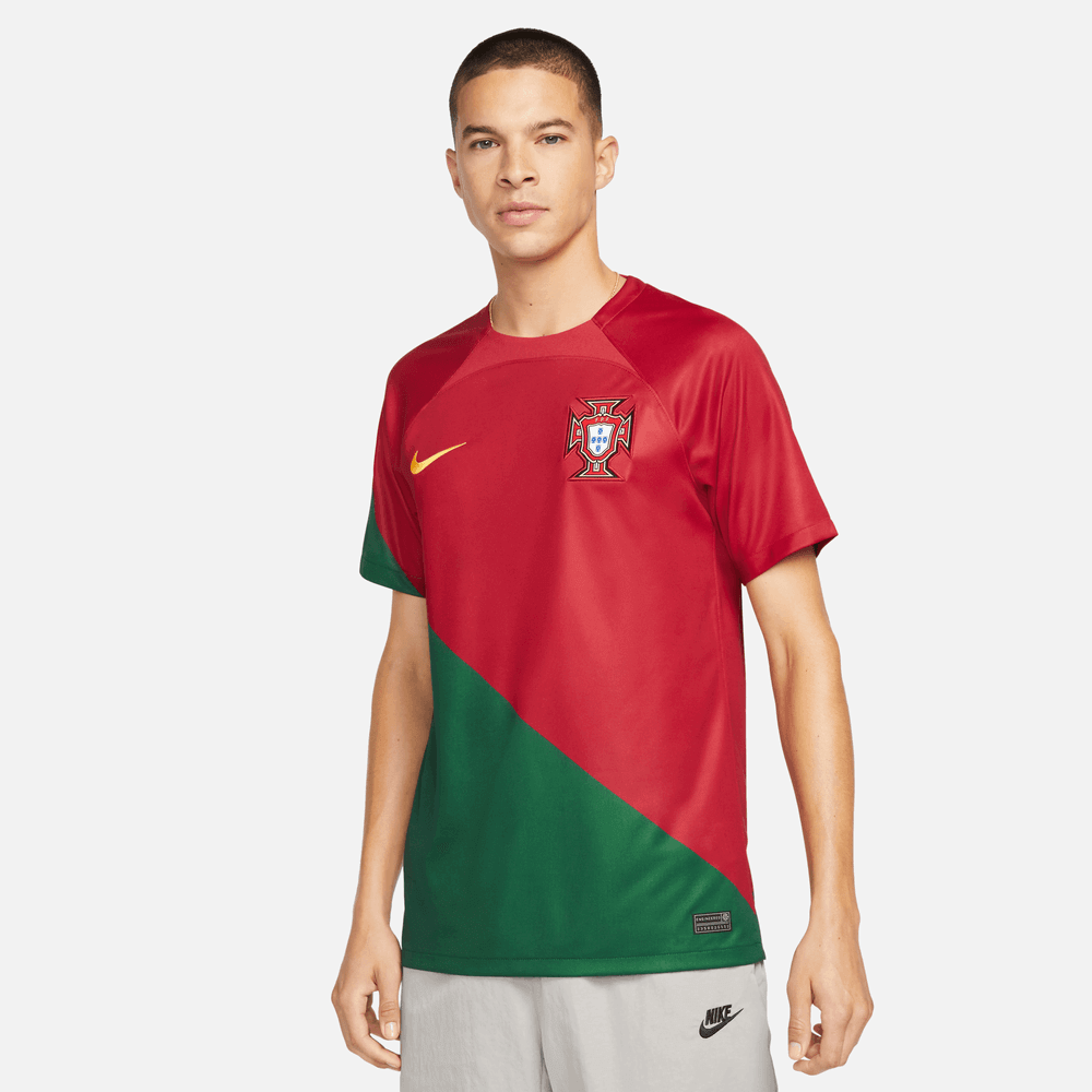 Nike 2022-23 Portugal Home Jersey- Red-Green (Model - Front)