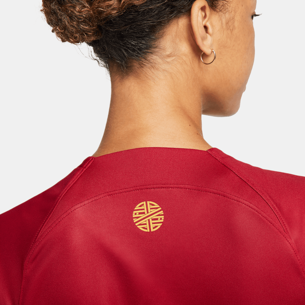 Nike 2022-23 Portugal Women's Stadium Home Jersey - Red-Green (Detail 2)