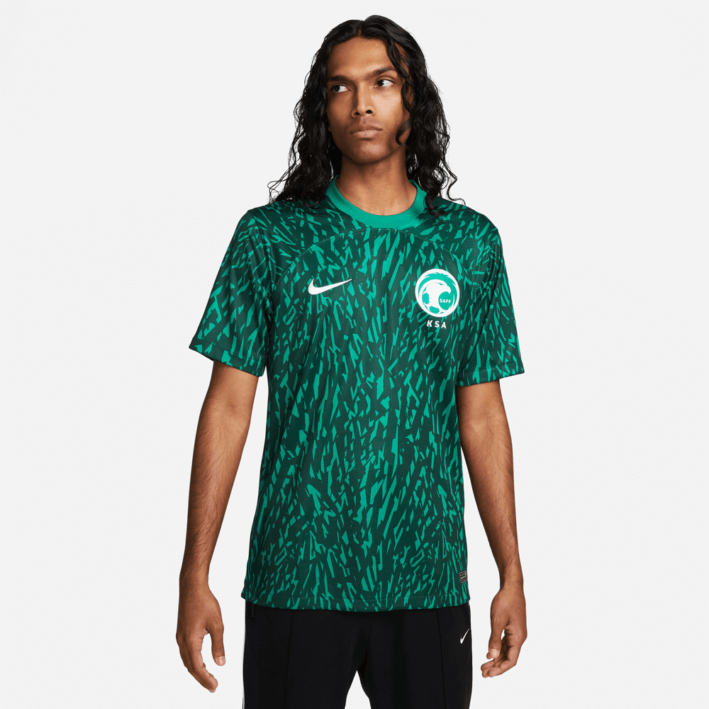 Nike 2022-23 Saudi Stadium Away Jersey - Green (Model - Front)