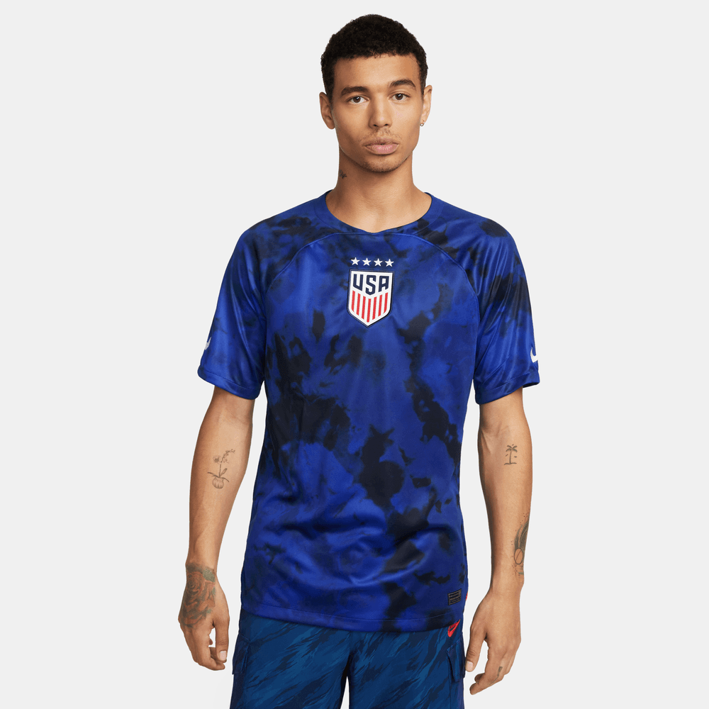 Nike 2022-23 USA Women's Away Jersey (Mens Cut) Bright Blue-Navy (Model - Front)