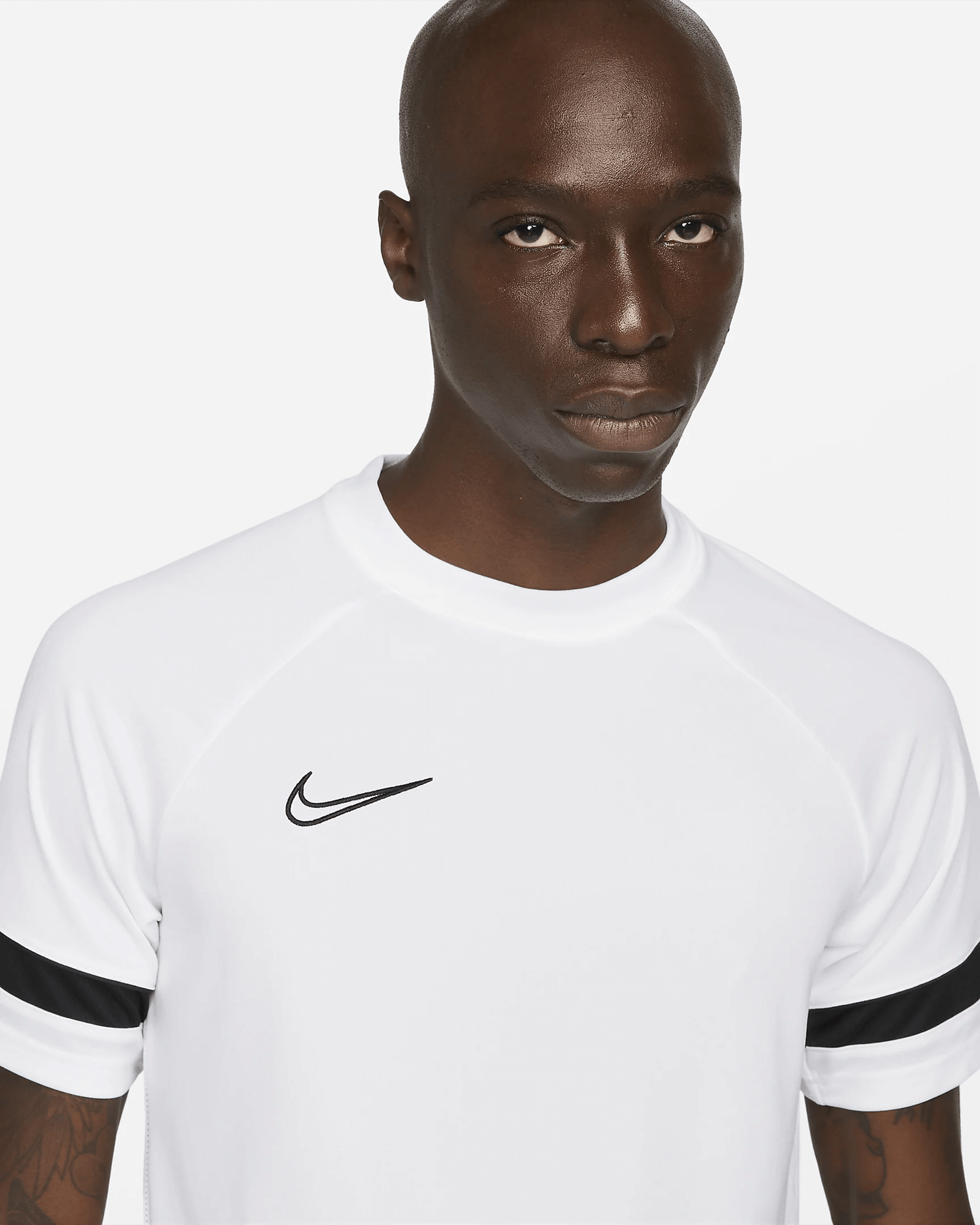 Nike Dri-Fit Academy Pro Short-Sleeve Training Top -White (Detail 1)
