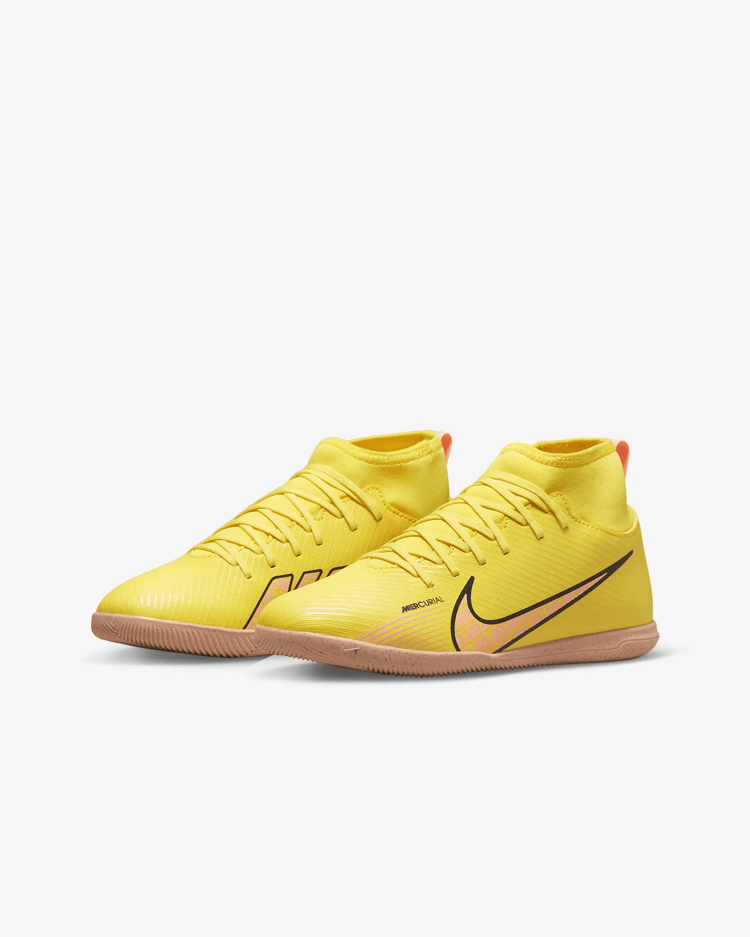 Nike JR Superfly 9 Club Indoor Yellow-Sunset Glow (Pair - Diagonal)
