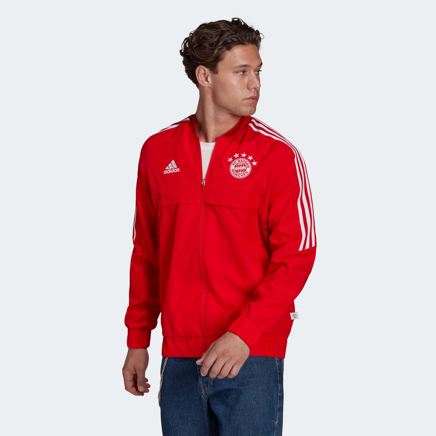 adidas 2022-23 FC Bayern Munich Anthem Jacket - Red (Model - Front)