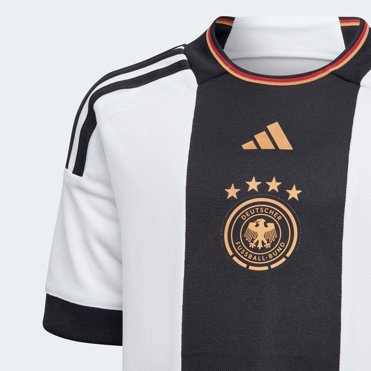 adidas 2022-23 Germany Home Mini Kit White-Black (Detail 1)
