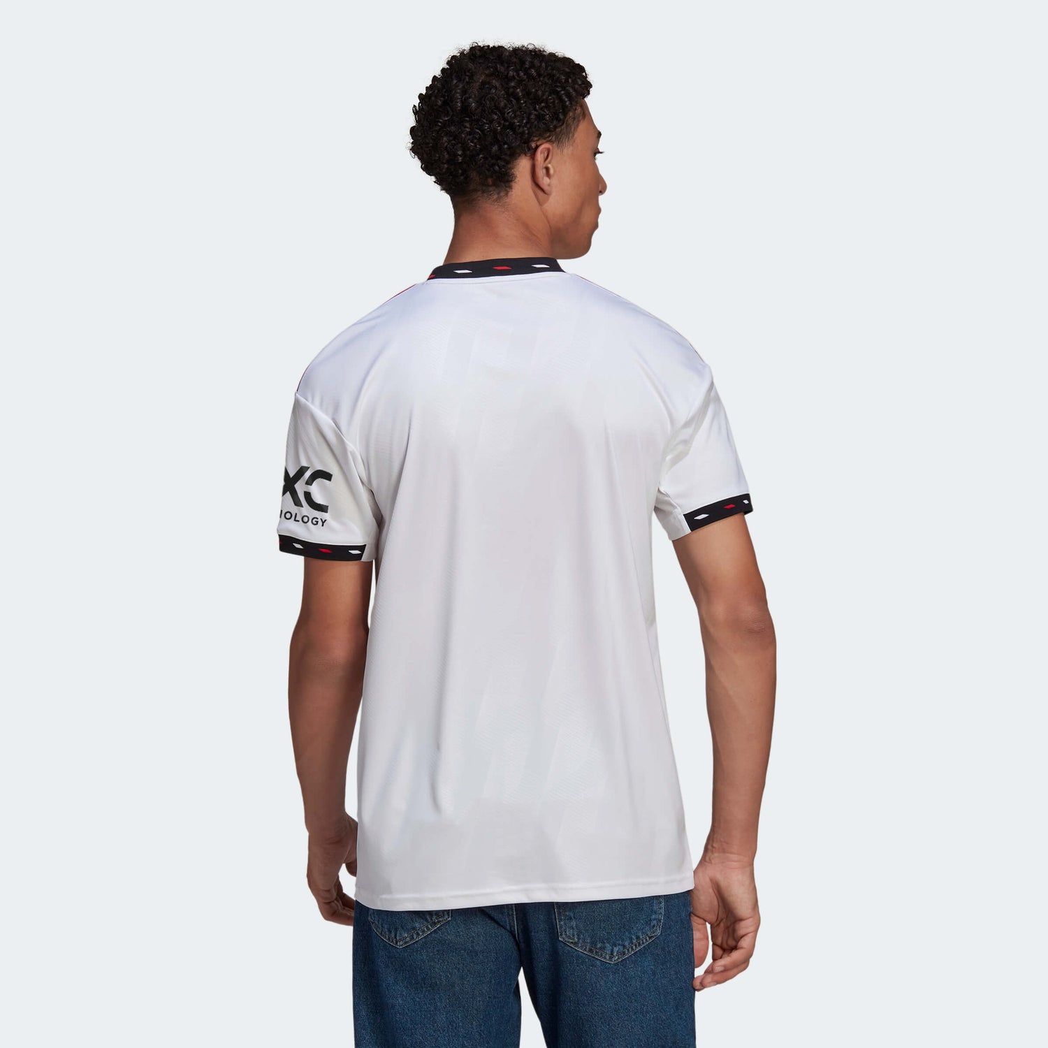 adidas 2022-23 Manchester United Away Jersey - White (Model - Back)