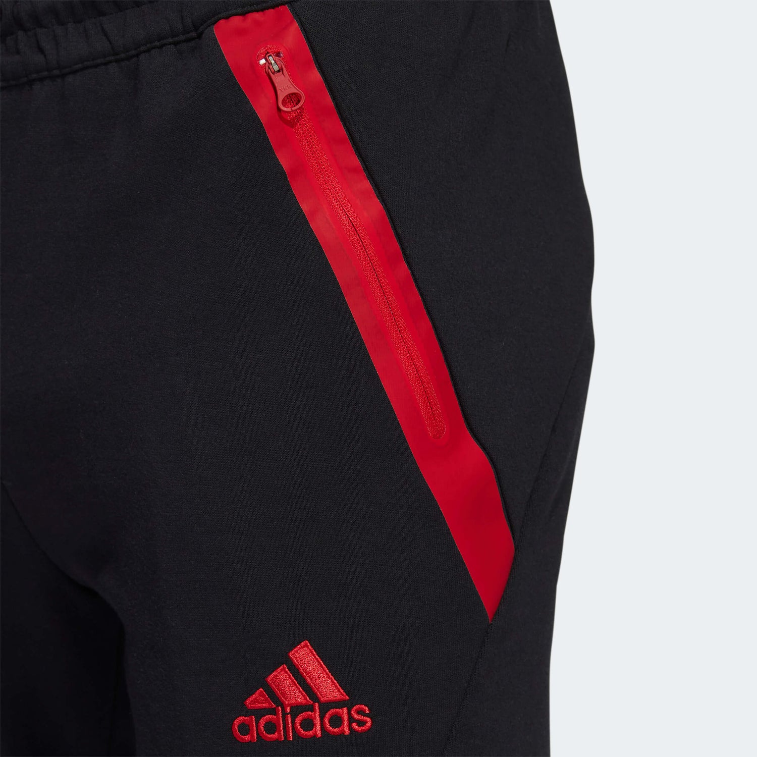 adidas 2022-23 Manchester United Travel Pants - Black-Red (Detail 2)