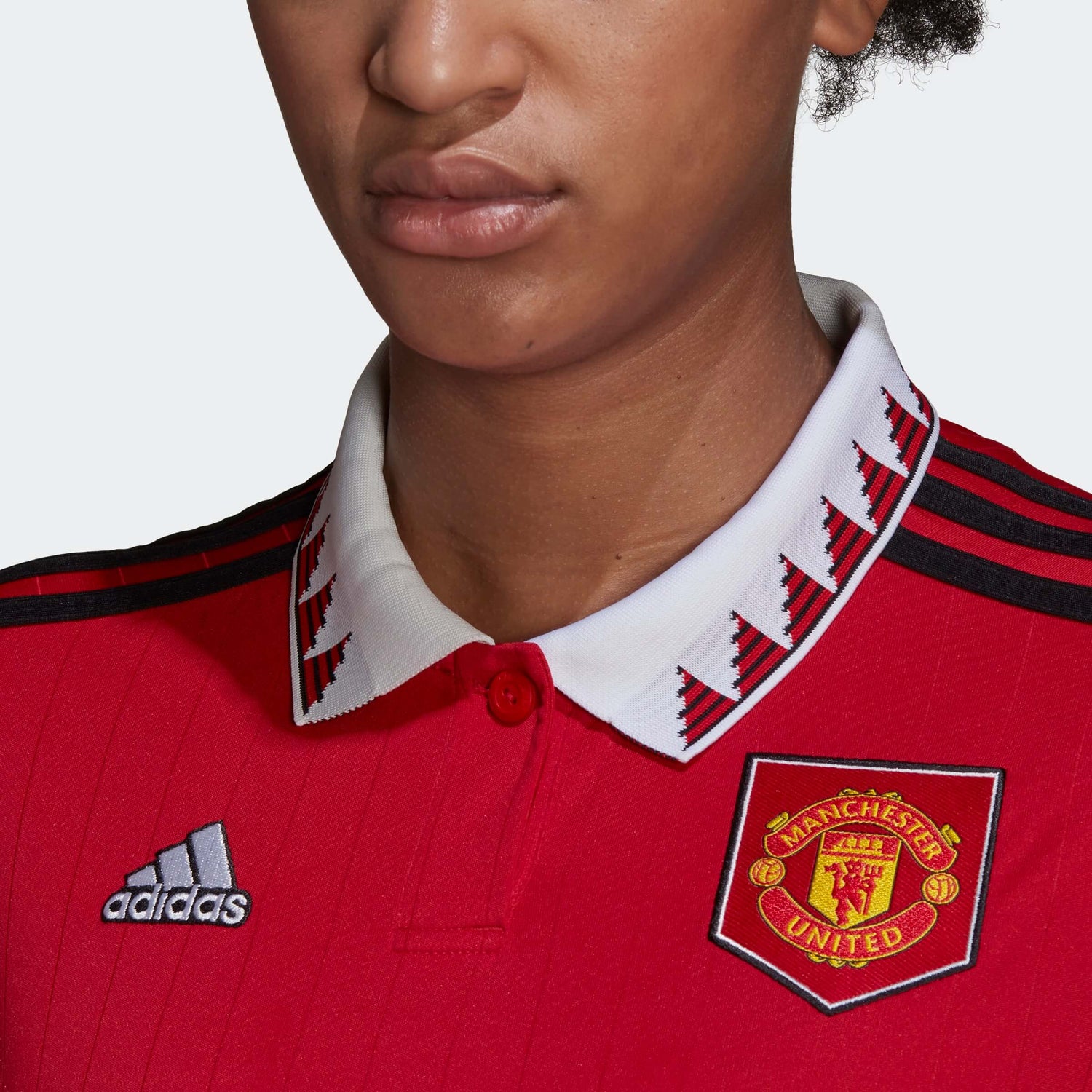 adidas 2022-23 Manchester United Women's Home Jersey - Red-White (Detail 1)