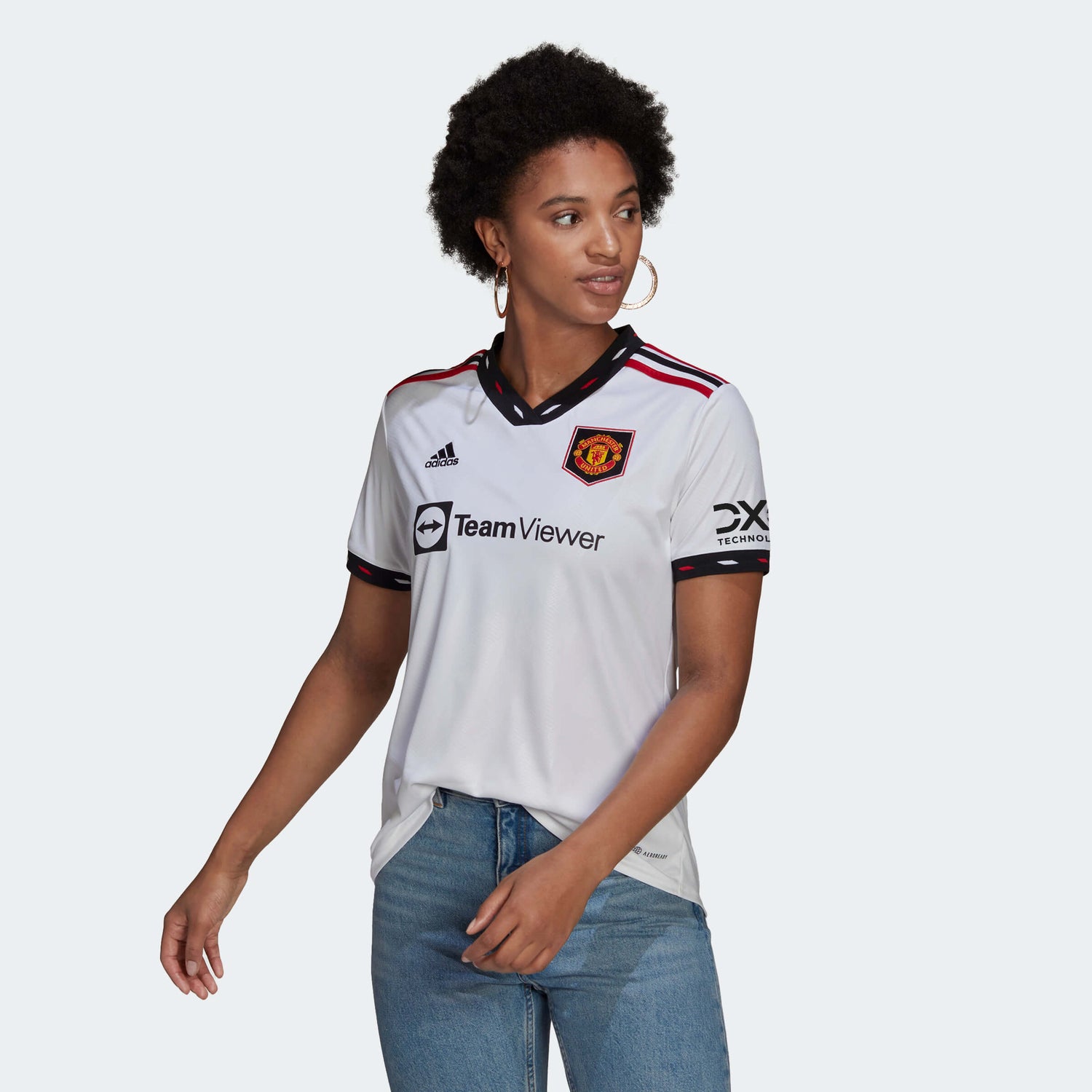 adidas 2022-23 Manchester United Women's Away Jersey - White (Model - Front)