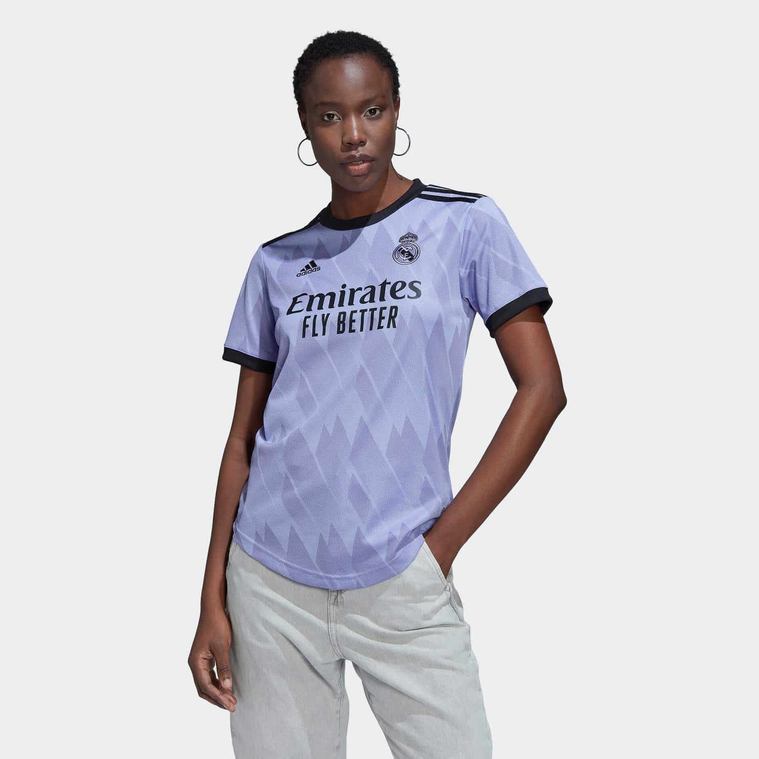adidas 2022-23 Real Madrid Women's Away Jersey - Light Purple (Model - Front)