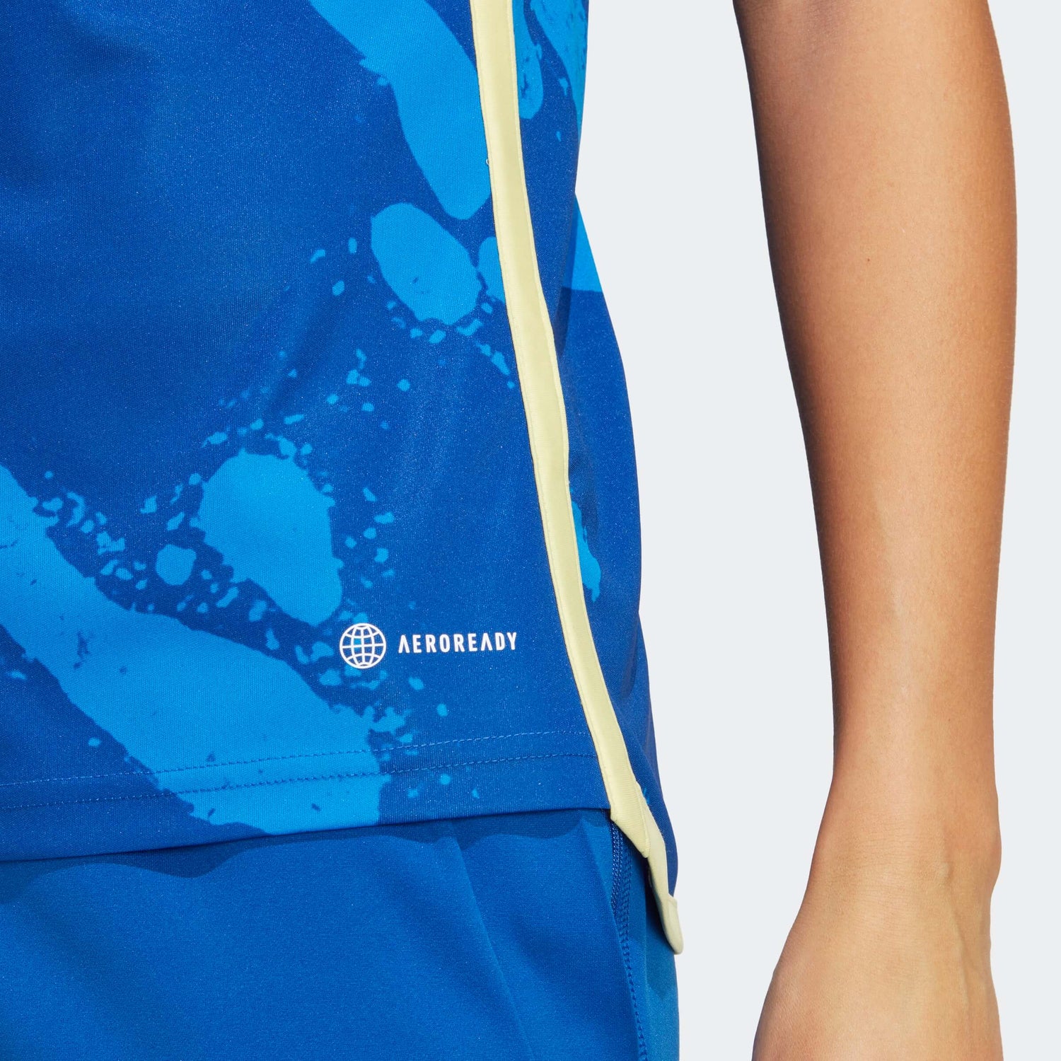 adidas 2023-24 Sweden Womens Away Jersey - Royal Blue (Detail 2)