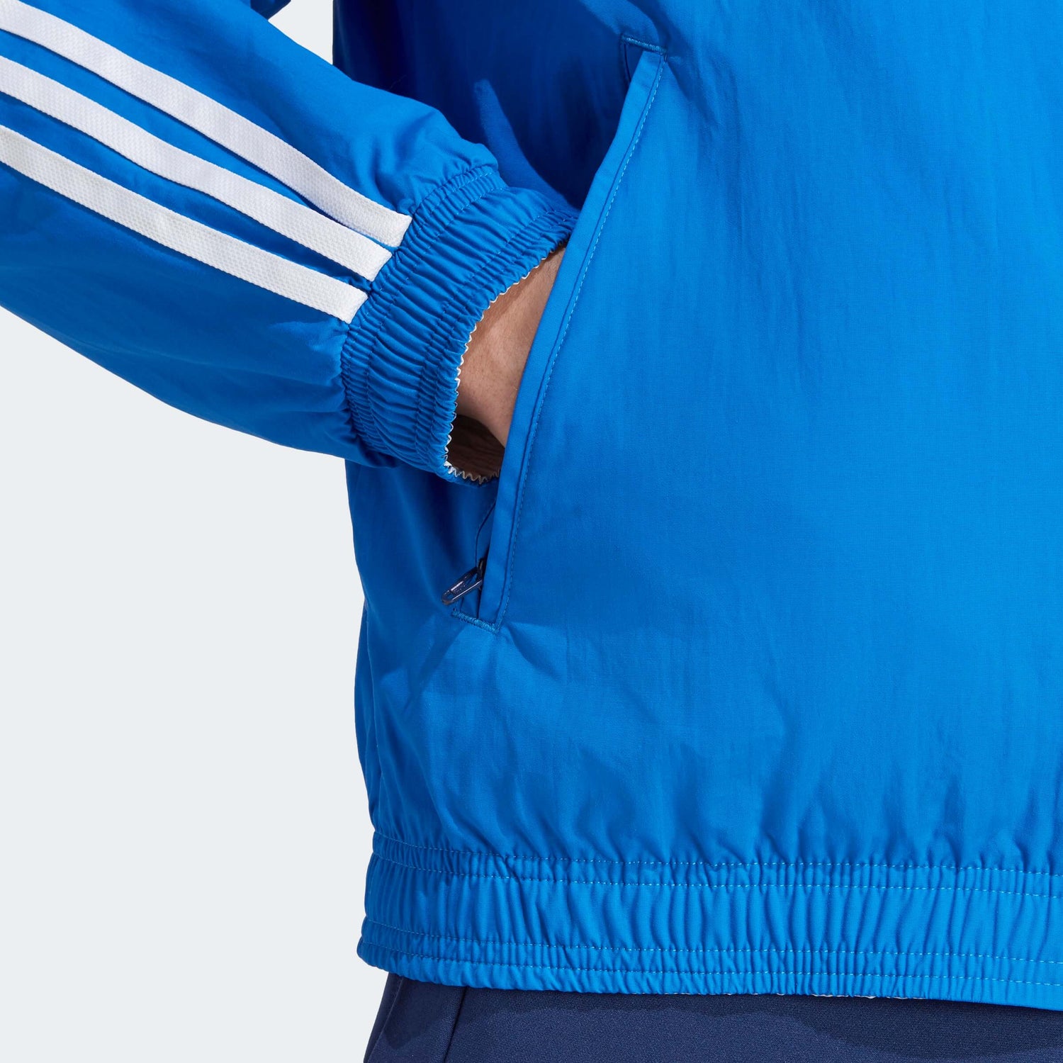 adidas 2023 Italy Reversible Anthem Jacket - Blue (Detail 2)