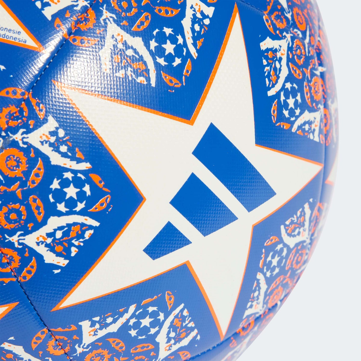 adidas 2023 UCL Training Ball - White-Blue-Orange (Detail 2)