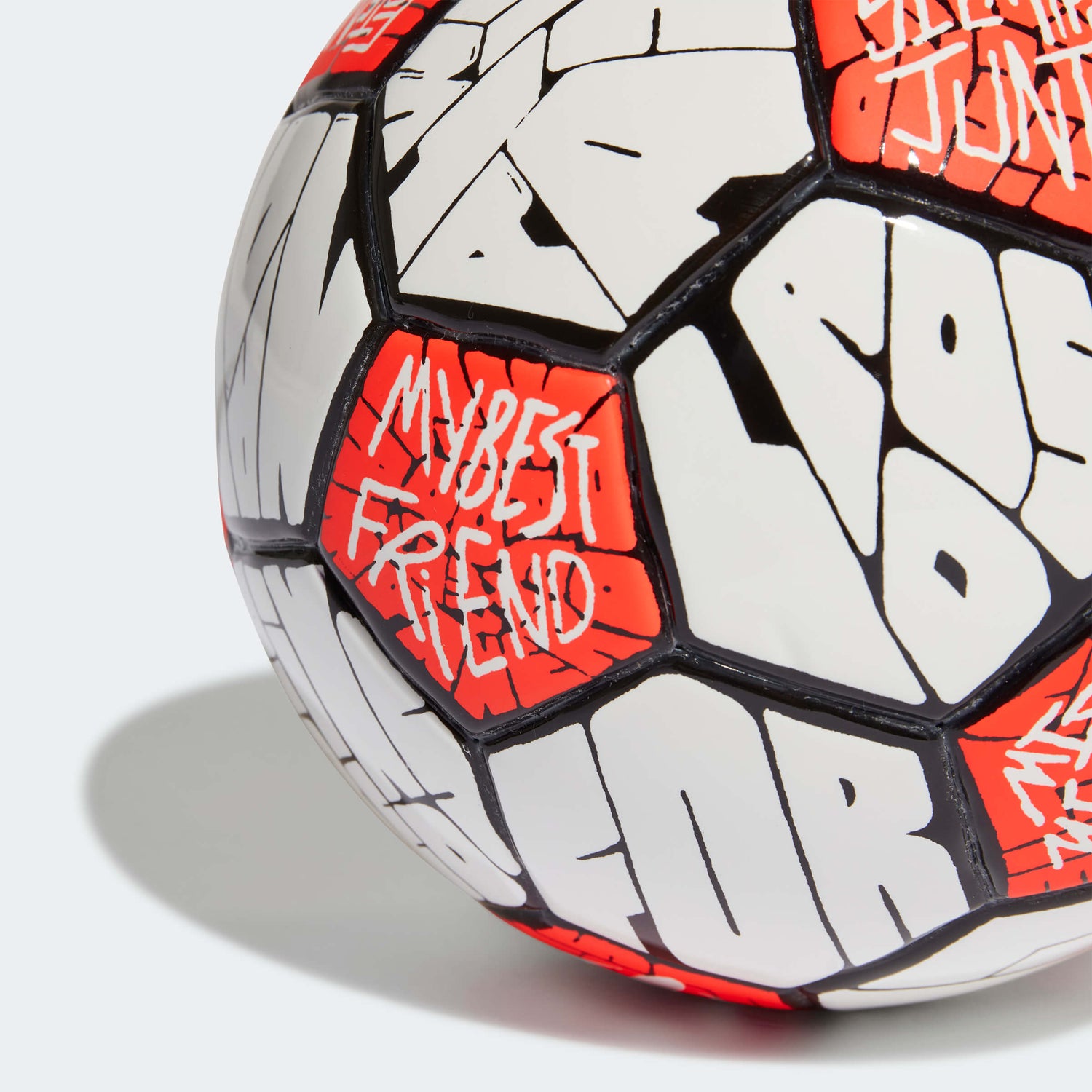 adidas Messi Mini Ball White-Solar Red (Detail 1)