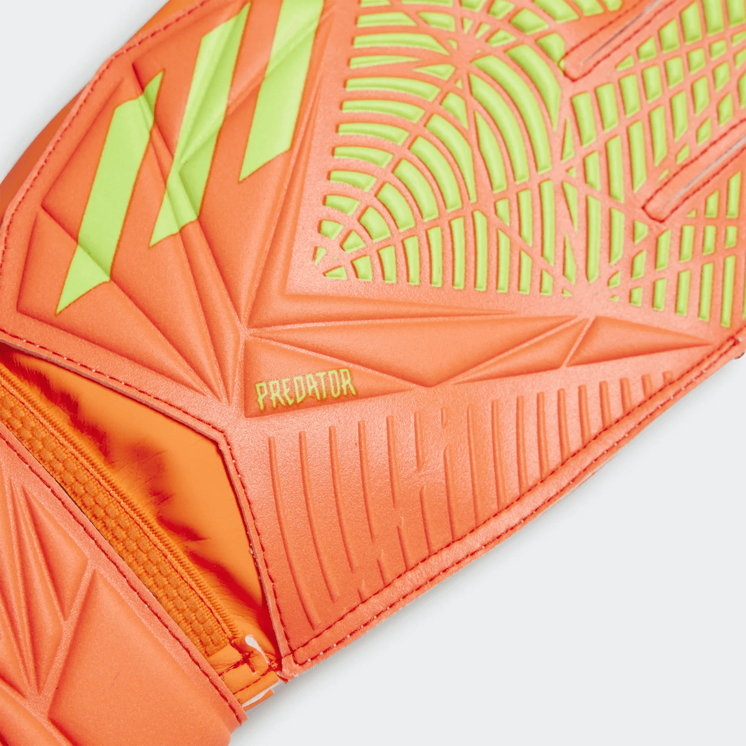 adidas Predator GL Goalkeeper Training Gloves - Solar Red-Solar Green (Detail 2)