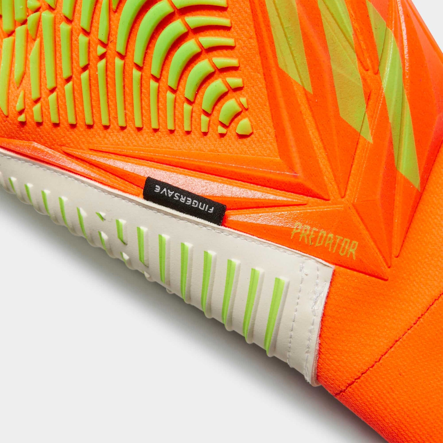 adidas Predator Pro Fingersave GK Glove Solar Red (Detail 2)