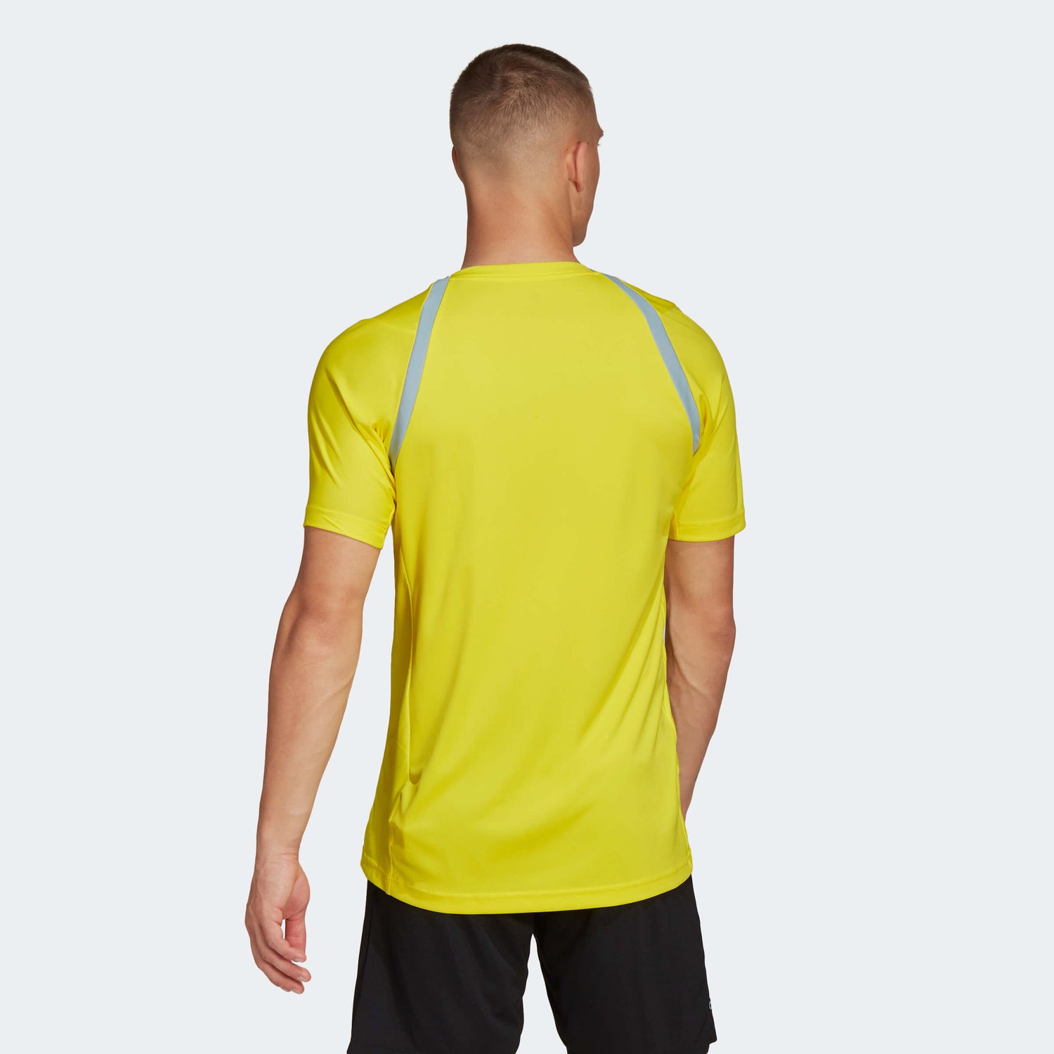 adidas Referee 22 Jersey Bright Yellow (Model - Back)