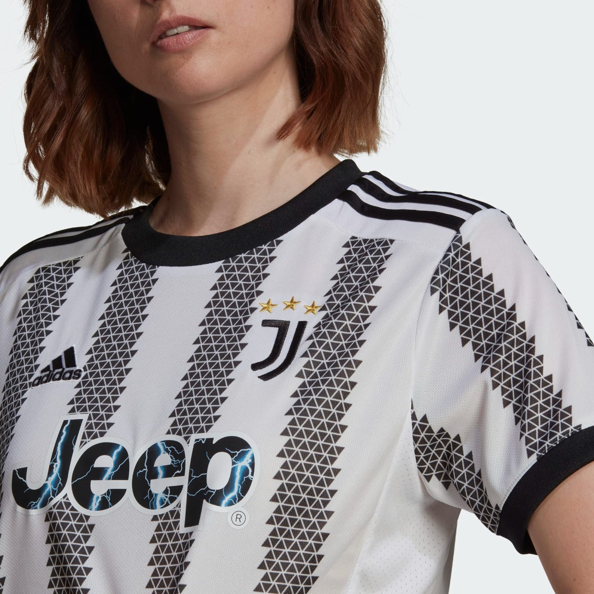 adidas 2022-23 Juventus Women's Home Jersey - White-Black (Detail 1)