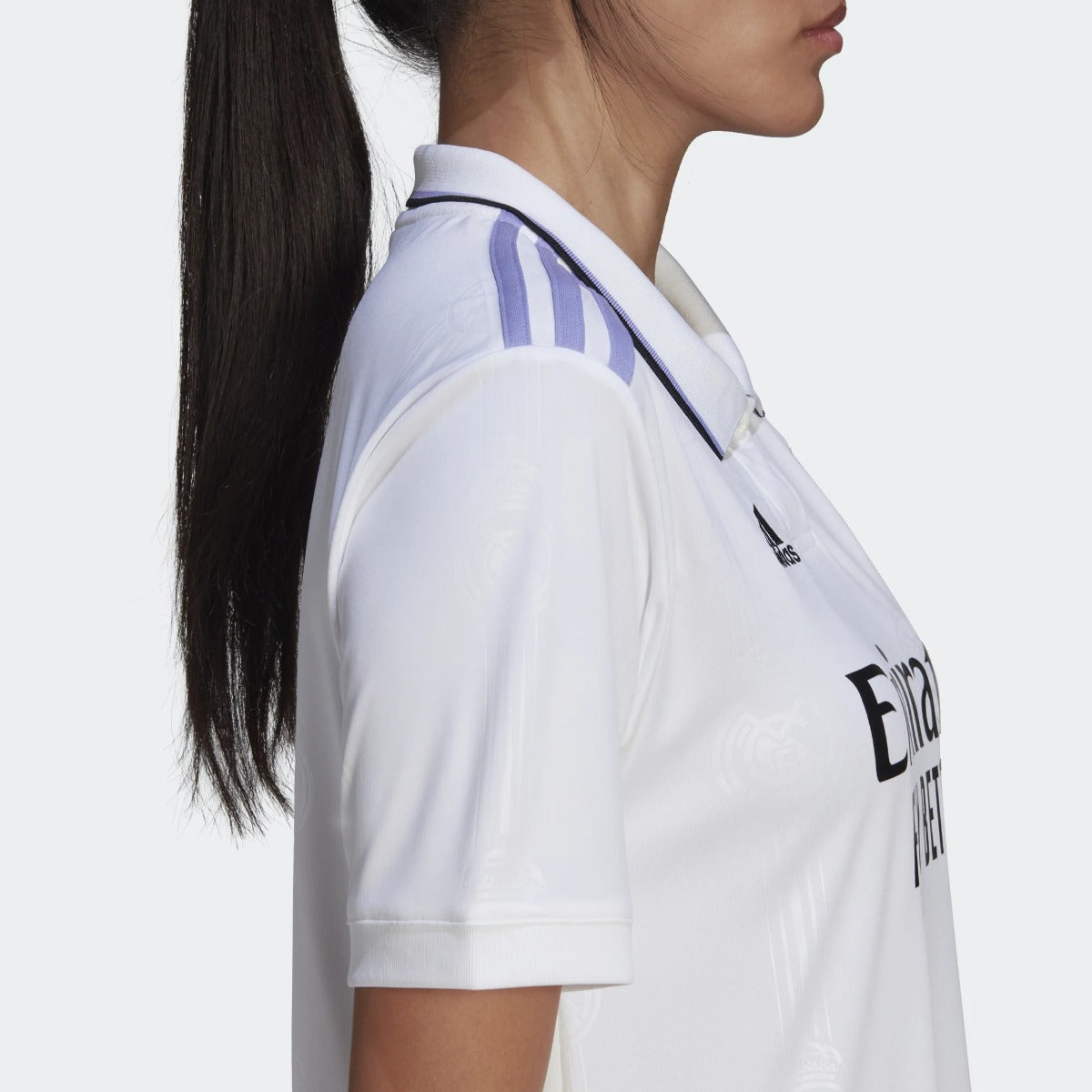 adidas 2022-23 Real Madrid Women's Home Jersey - White (Detail 2)