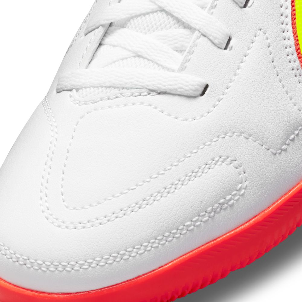 Nike JR Legend 9 Club IC - White-Volt-Crimson (Detail 1)