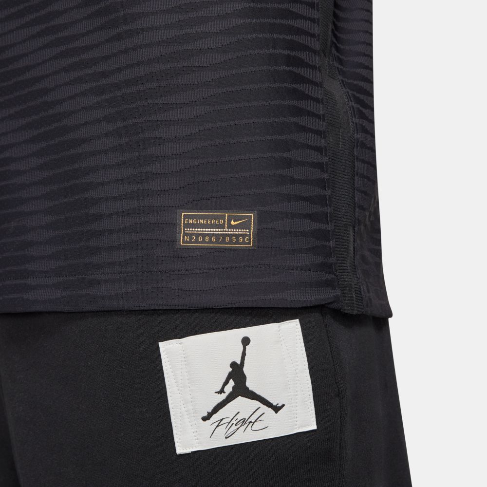 Nike 2021-22 PSG Third ADV Match Jersey - Black-Grey (Detail 4)