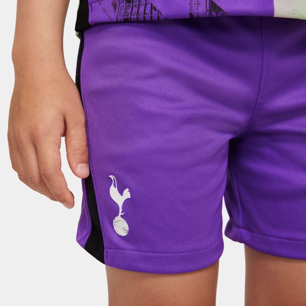 Nike 2021-22 Tottenham Little Kids Third Kit - Wild Berry (Detail 4)