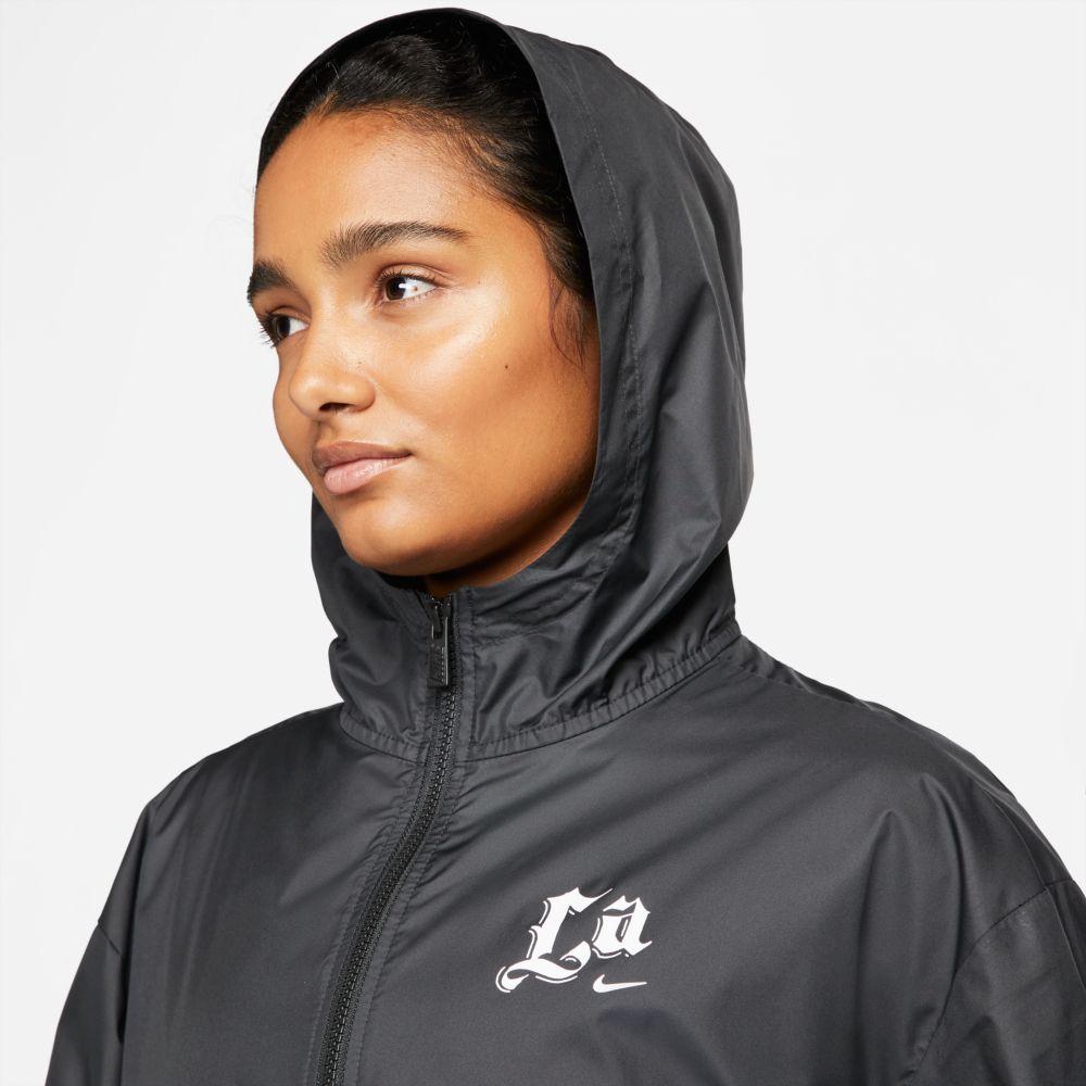 Nike 2021-22 Club America Women NSW Woven jacket - Black (Detail 1)