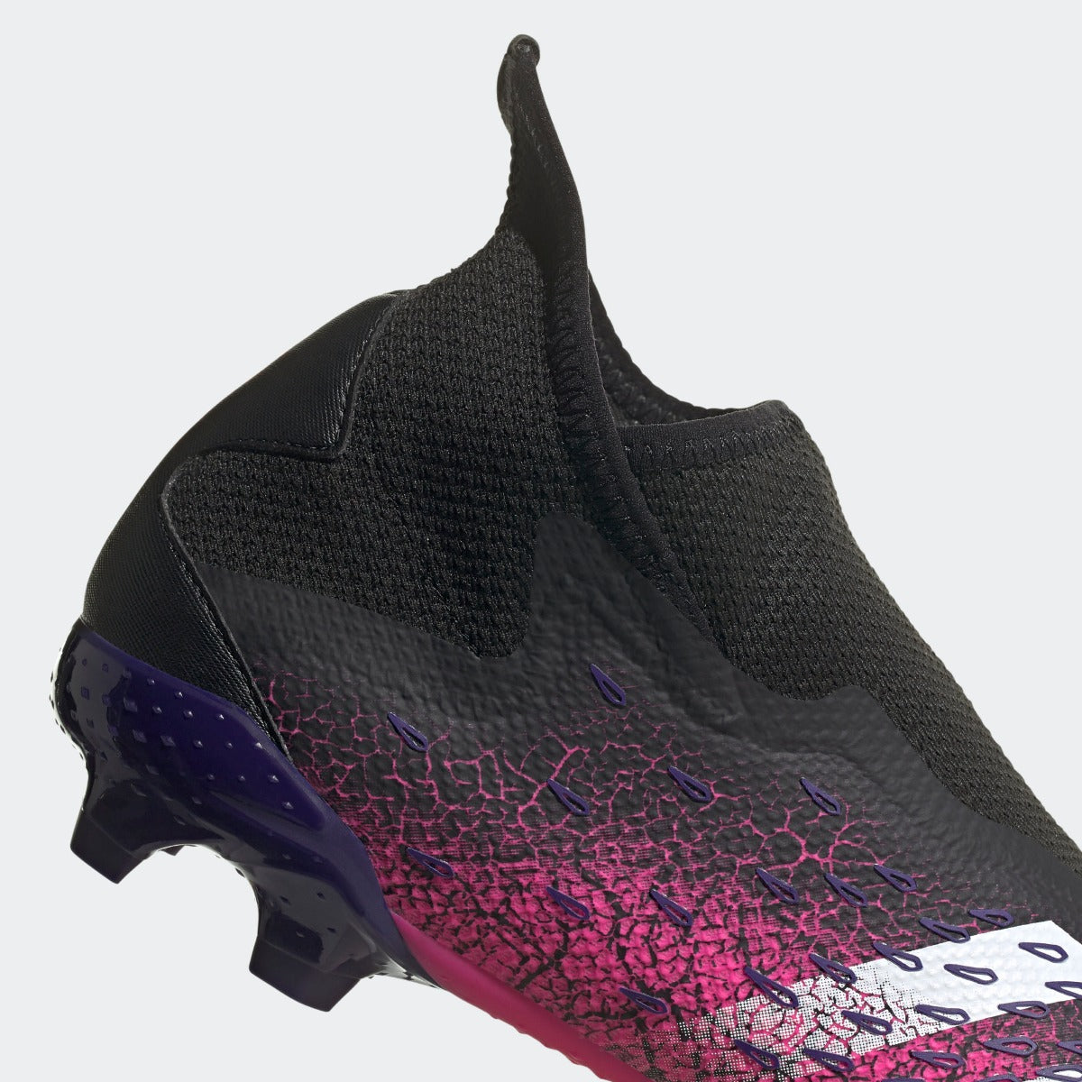 Adidas Predator Freak .3 Laceless FG - Black-Pink-Purple (Detail 1)