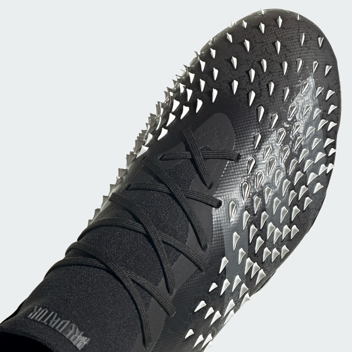 Adidas Predator Freak .1 FG - Black-White (Detail 1)