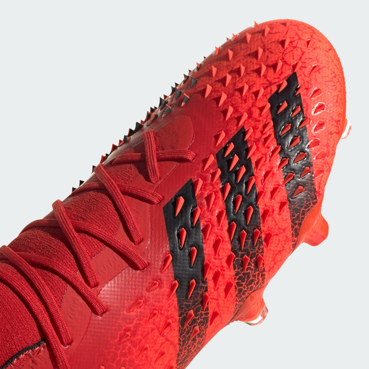 Adidas Predator Freak .1 FG - Red-Black (Detail 1)