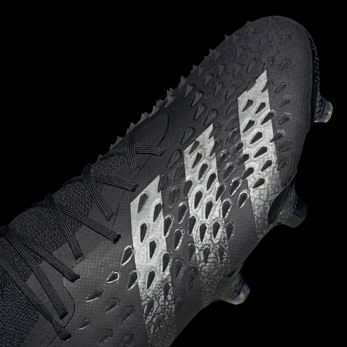 Adidas Predator Freak .1 LOW FG - Black-Sonic Ink (Detail 3)