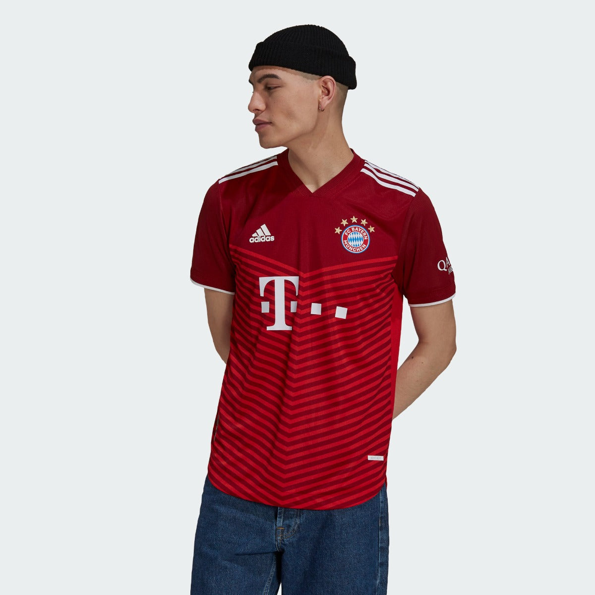 Adidas 2021-22 Bayern Munich Home Authentic Jersey - True Red (Model - Front)