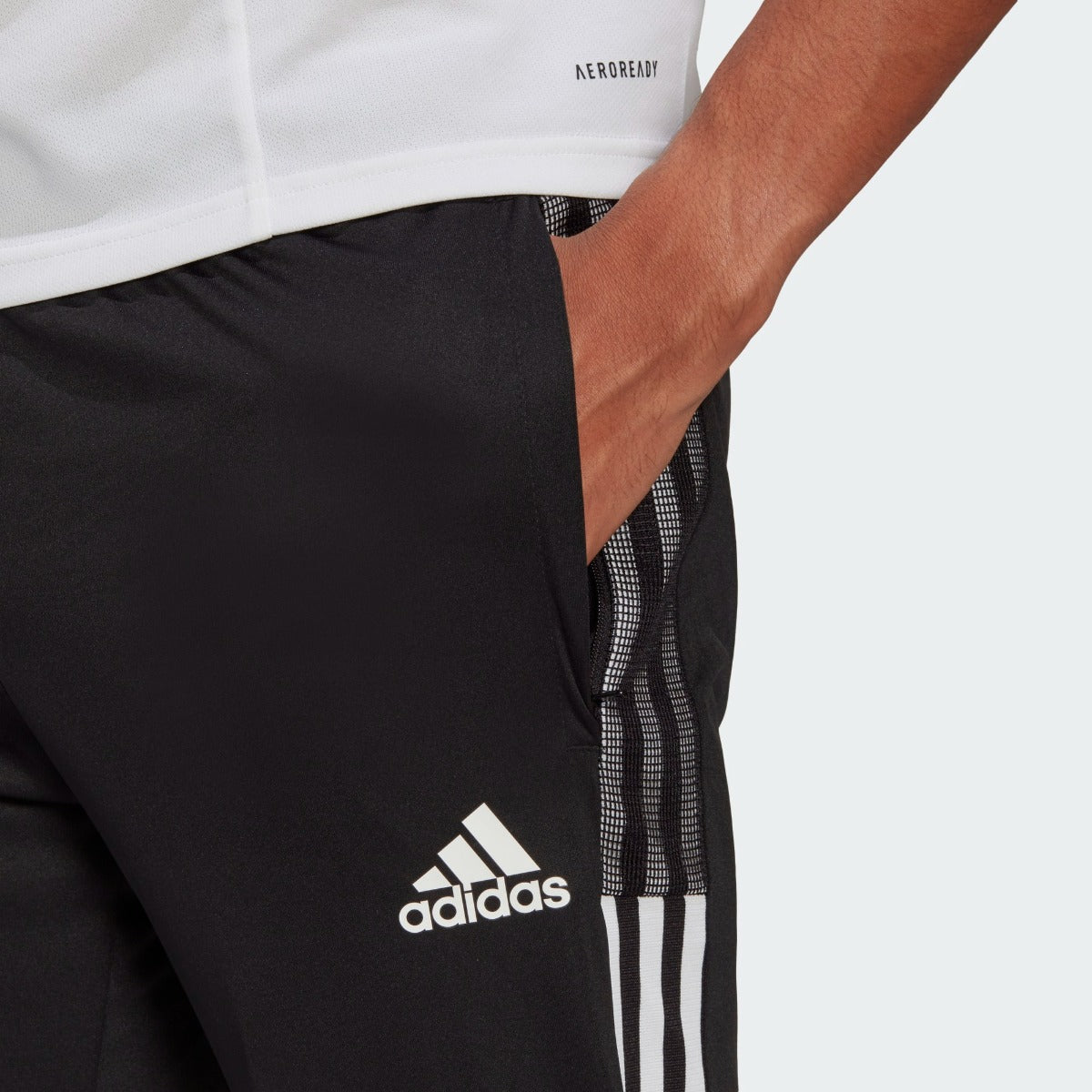 Adidas Tiro 21 Three-Quarter Pants - Black-White (Detail 1)