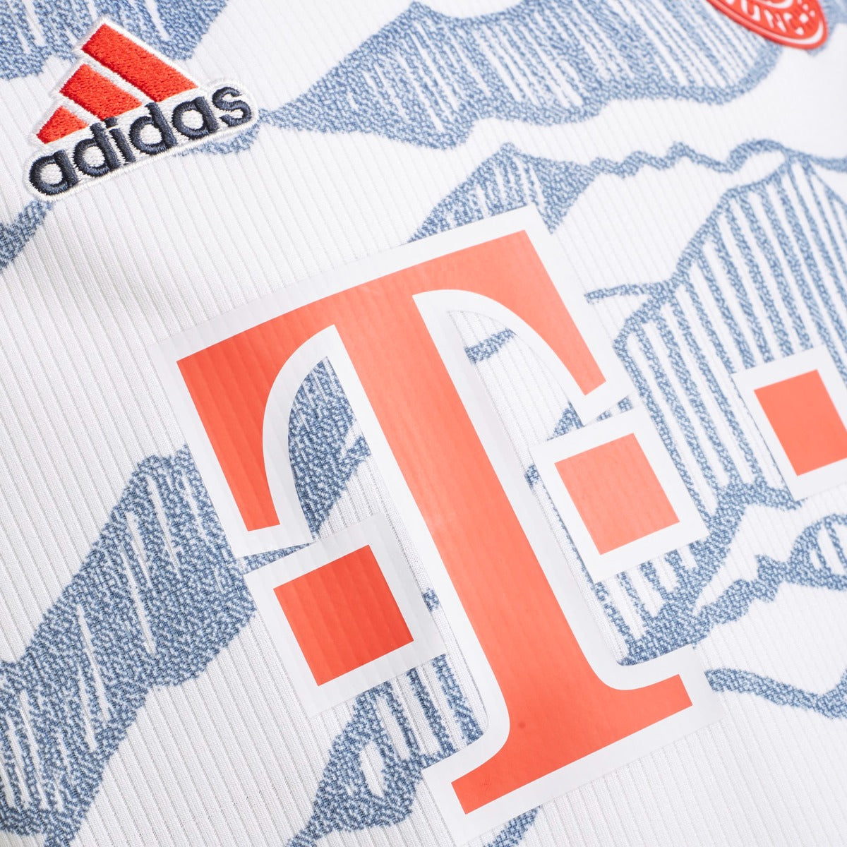 Adidas 2021-22 Bayern Munich Youth Third Jersey - White (Detail 2)