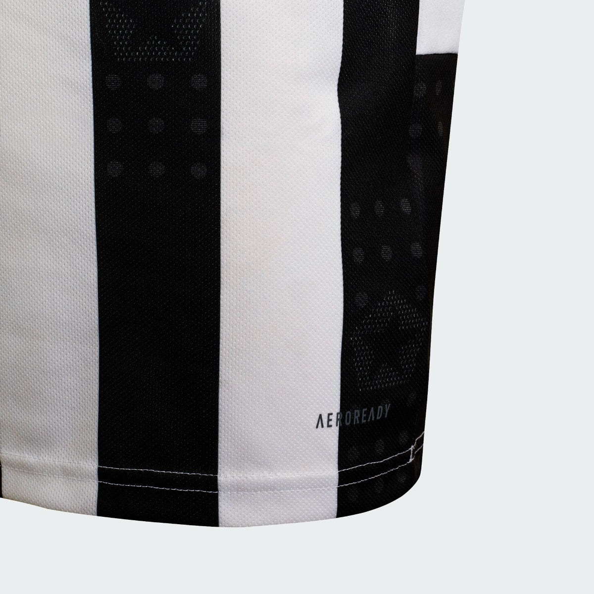 Adidas 2021-22 Juventus Youth Home Jersey - White-Black (Detail 3)