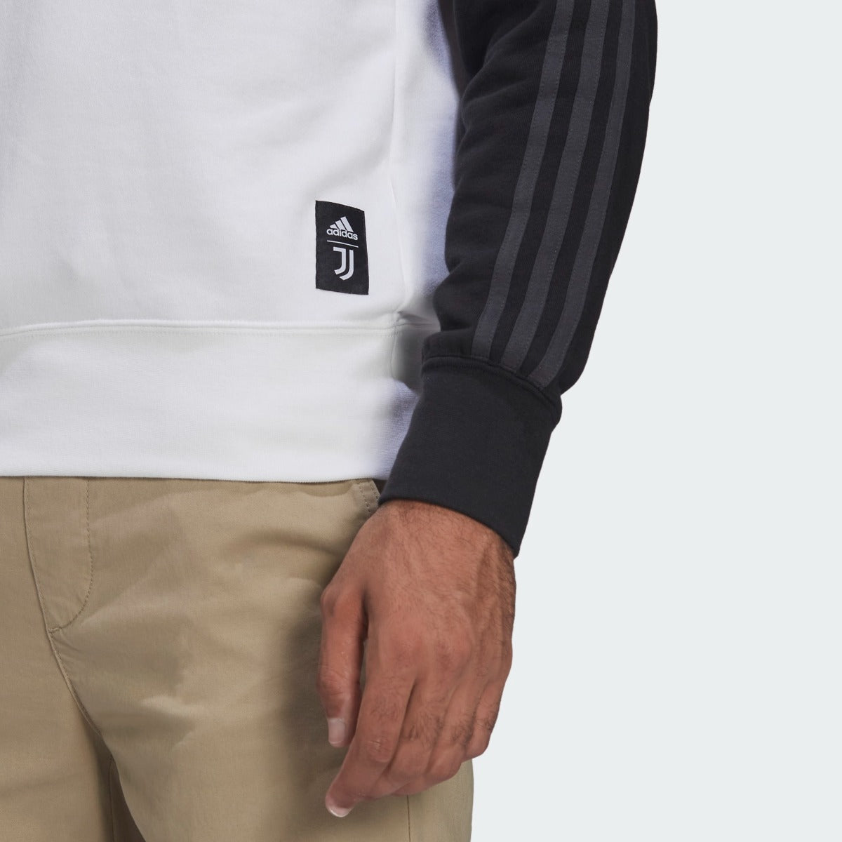 Adidas 2021-22 Juventus Graphic Crewneck Sweater - White-Black-Orange (Detail 2)