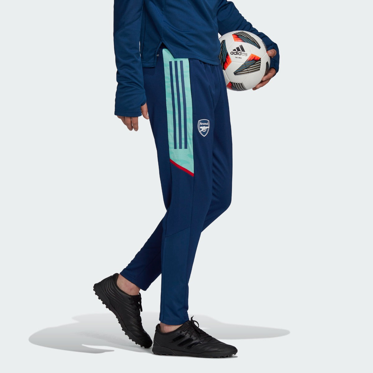 Adidas 2021-22 Arsenal Euro Training Pants - Mystery Blue (Model - Side)