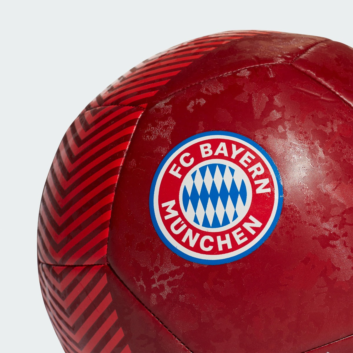 Adidas 2021-22 Bayern Munich Home Club Ball - Red (Detail 1)