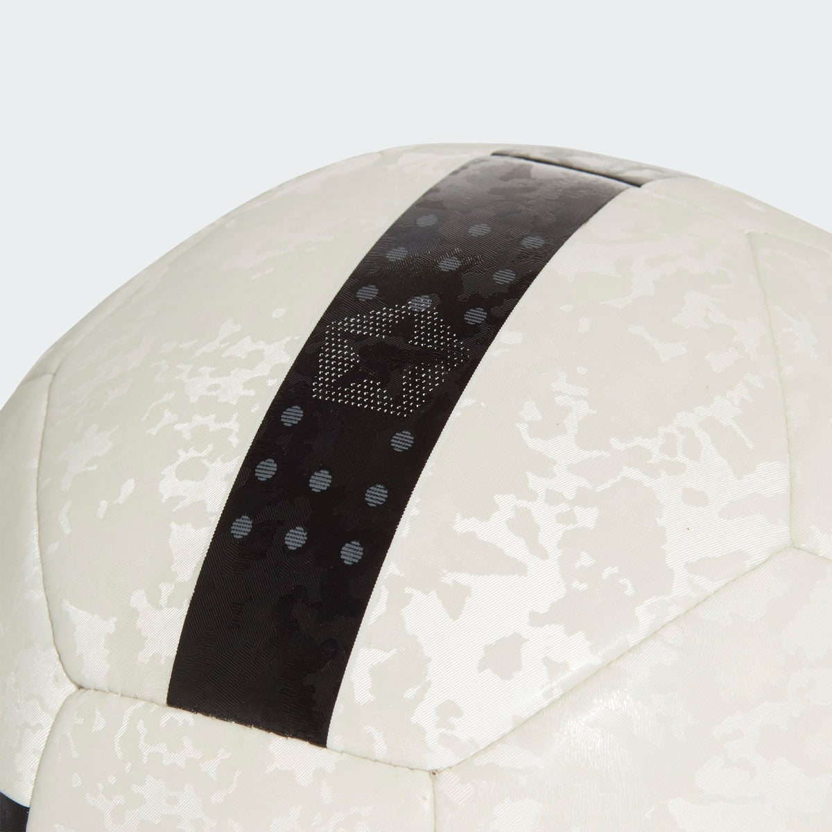 Adidas 2021-22 Juventus Home Club Ball - White-Black-Gold (Detail 2)