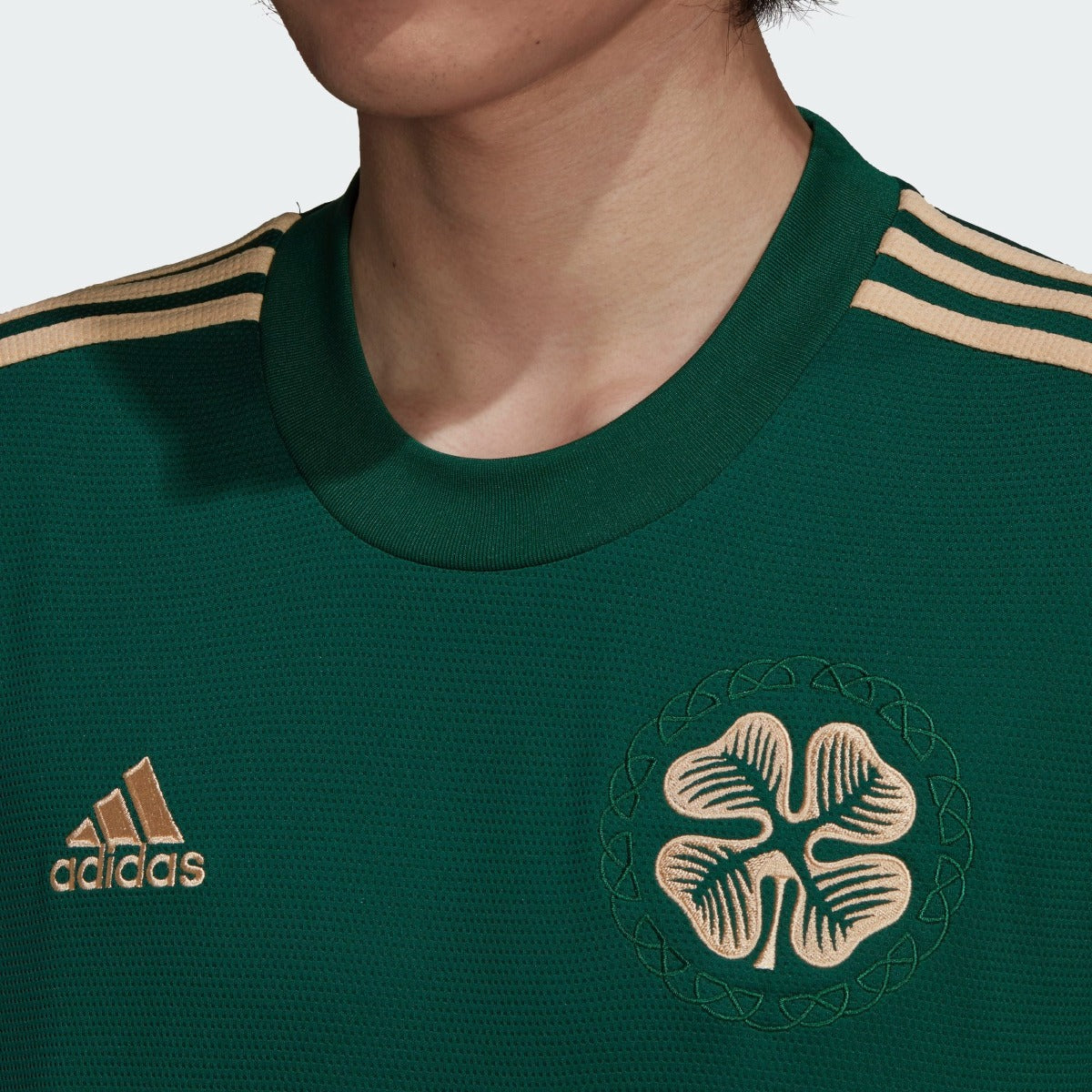 Adidas 2021-22 Celtic Away Jersey - Green (Detail 1)