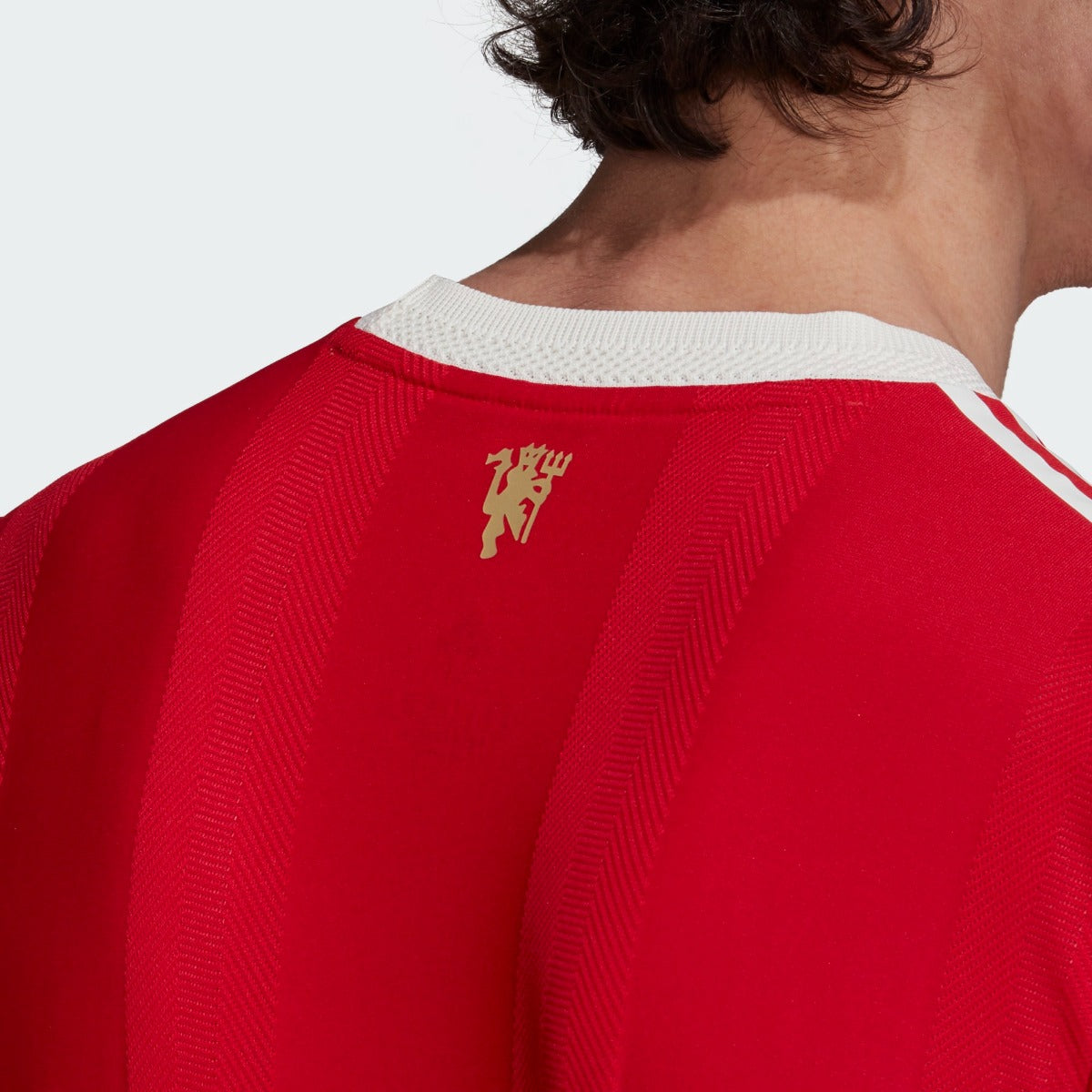 Adidas 2021-22 Manchester United Authentic Home jersey - Red-White (Detail 2)