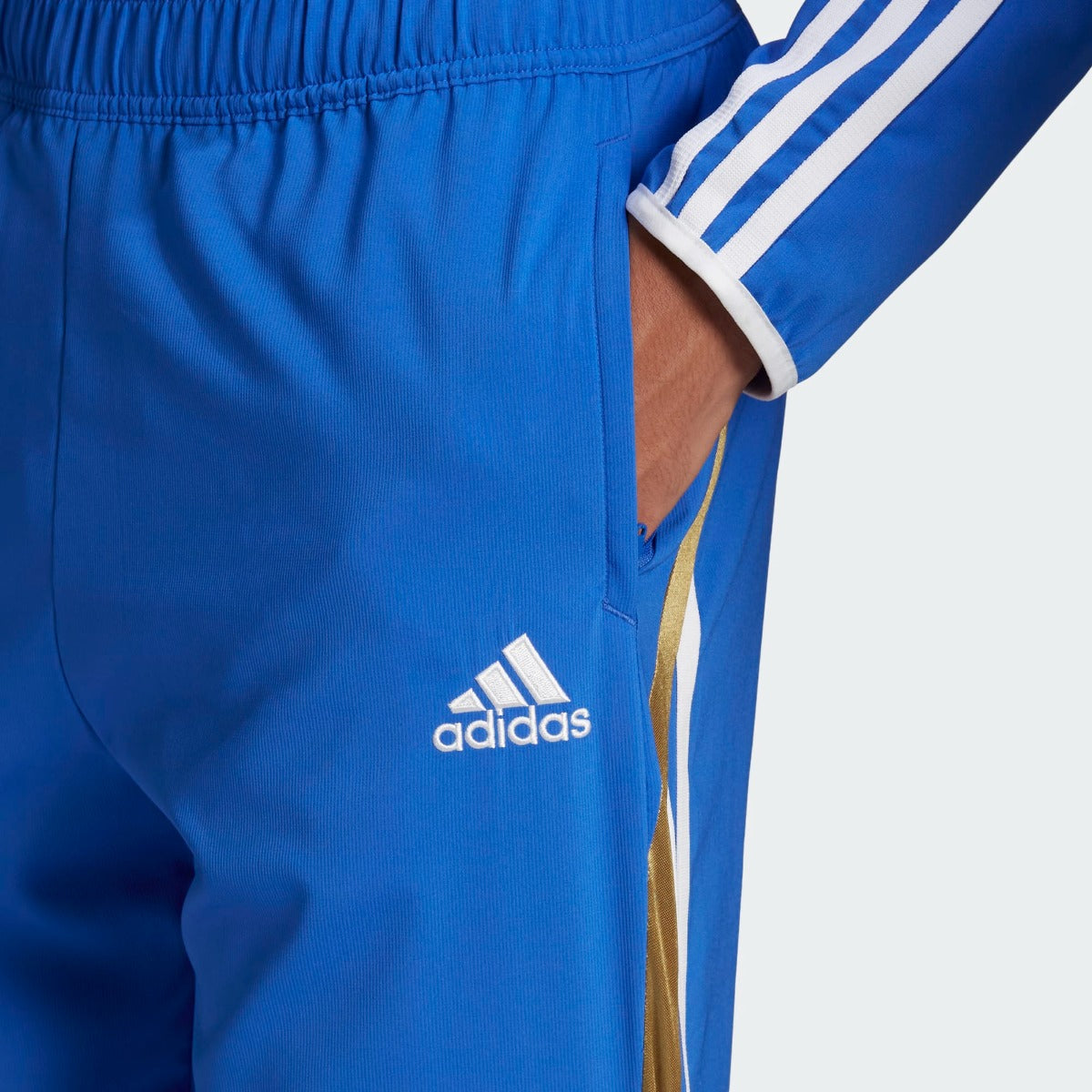 adidas 2021-22 Juventus Teamgeist Woven Pants - Hi Res Blue (Detail 2)