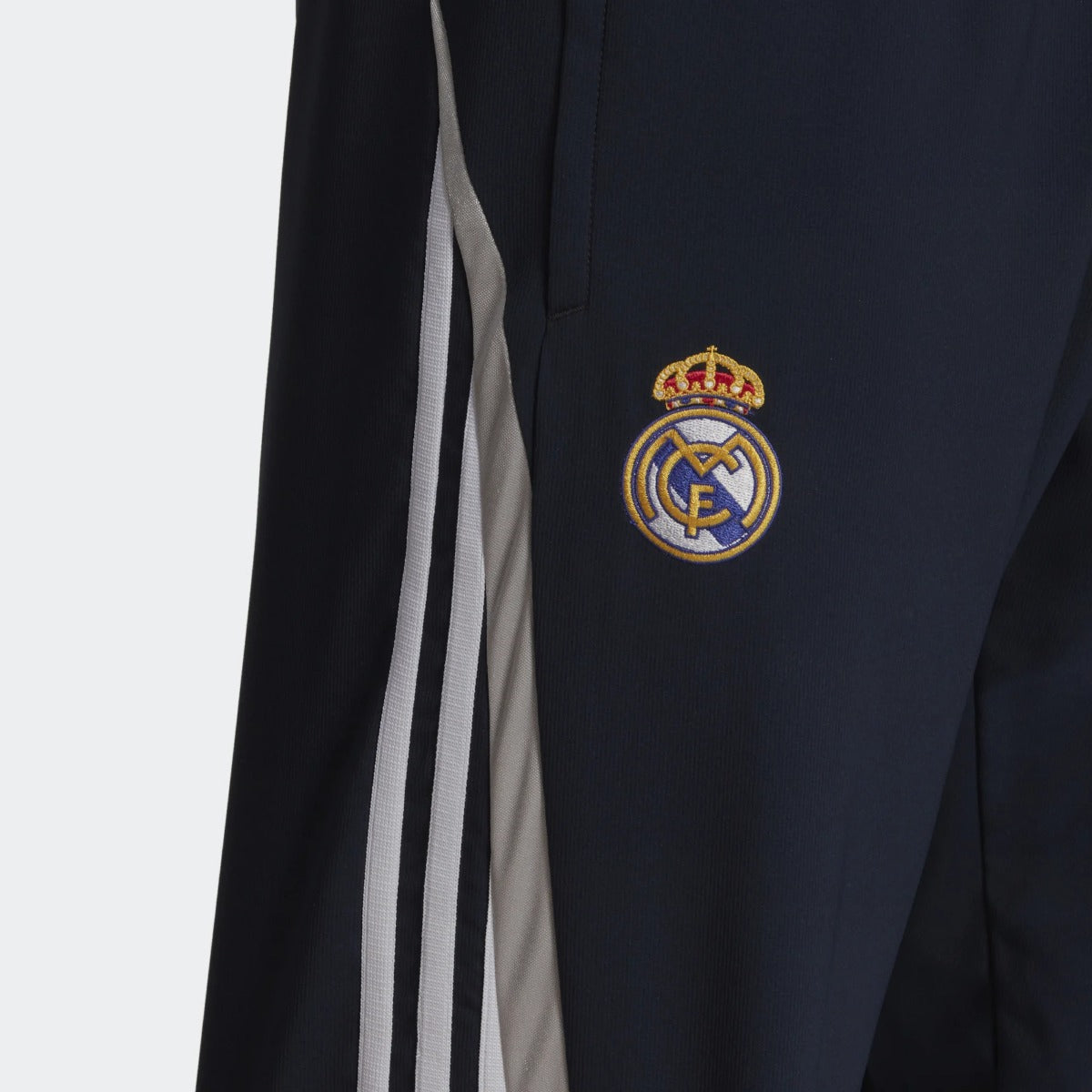 adidas 2021-22 Real Madrid Teamgeist Woven Pants - Night Navy (Detail 2)