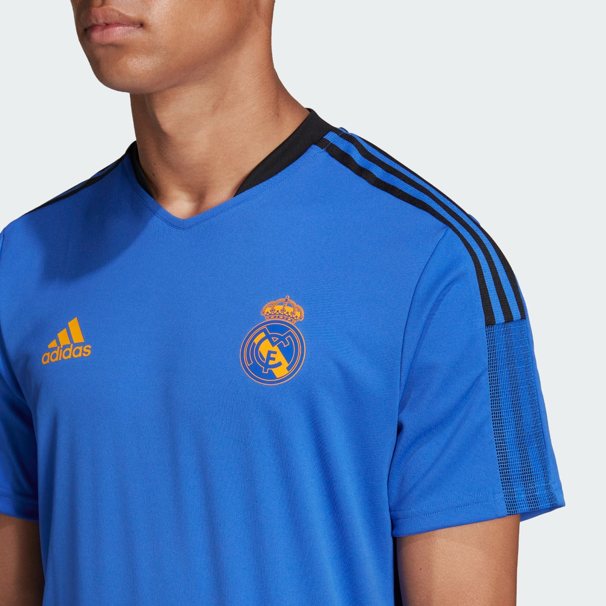 Adidas 2021-22 Real Madrid Training Jersey - Hi-Res Blue (Detail 1)
