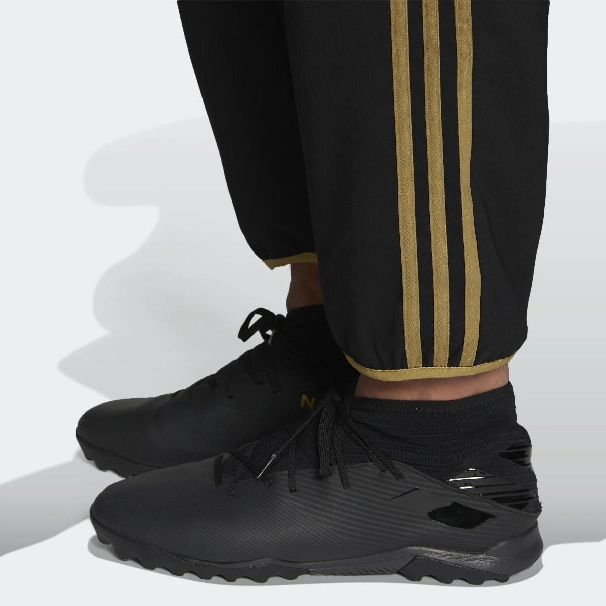 adidas 2021-22 Arsenal Teamgeist Woven Pants - Black (Detail 3)