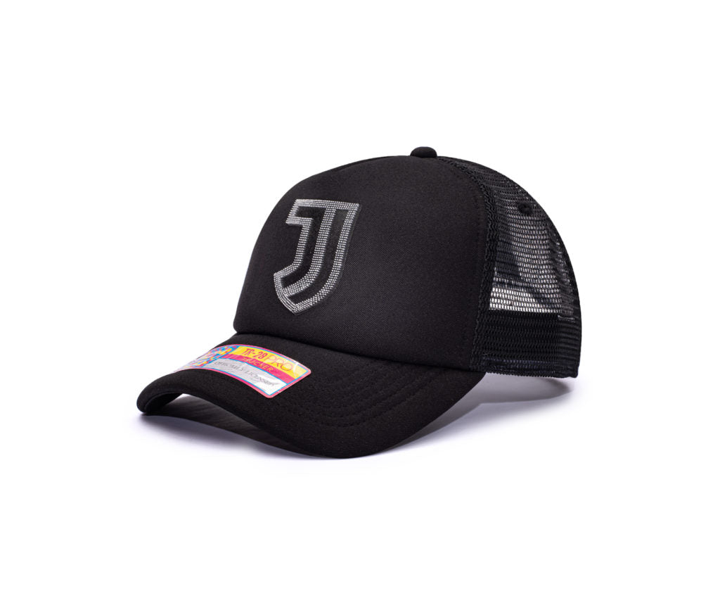 FI Collection Juventus Shield Trucker Hat - Black (Diagonal)