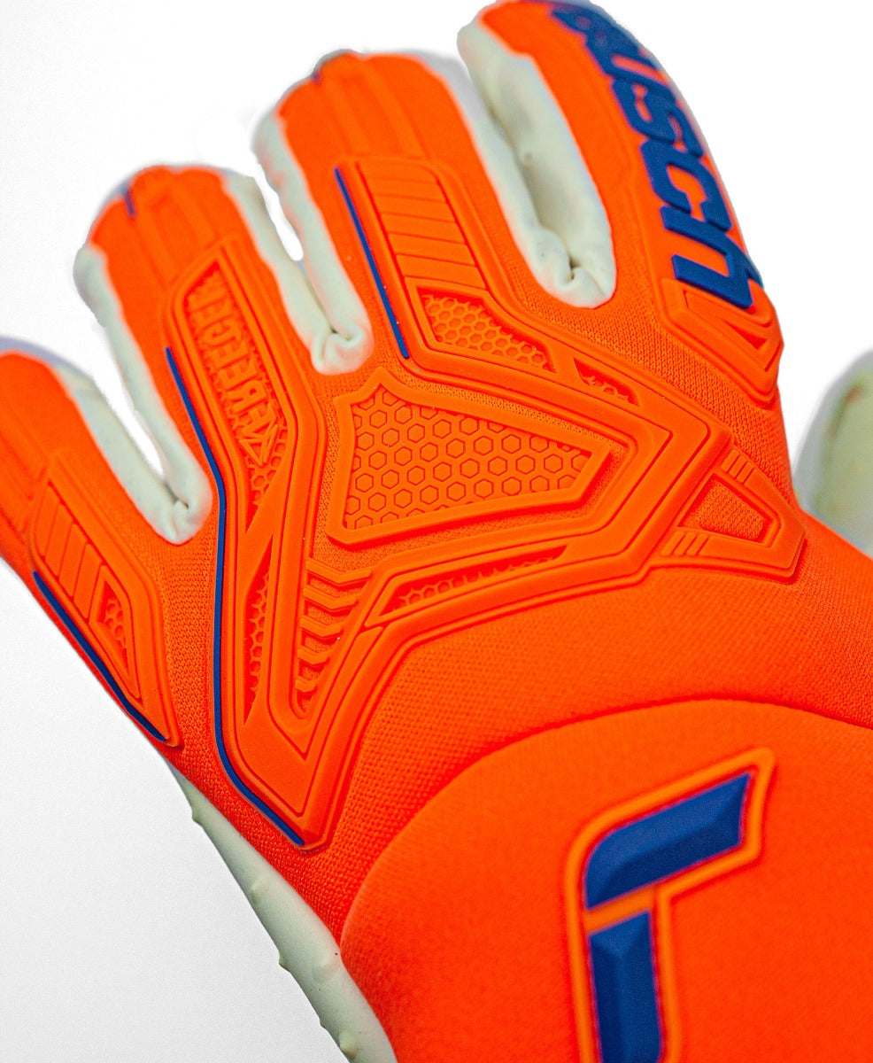 Reusch Attrakt FS Freegel Speedbump Ortho-Tec Goalkeeper Glove - Orange-Blue (Detail 4)