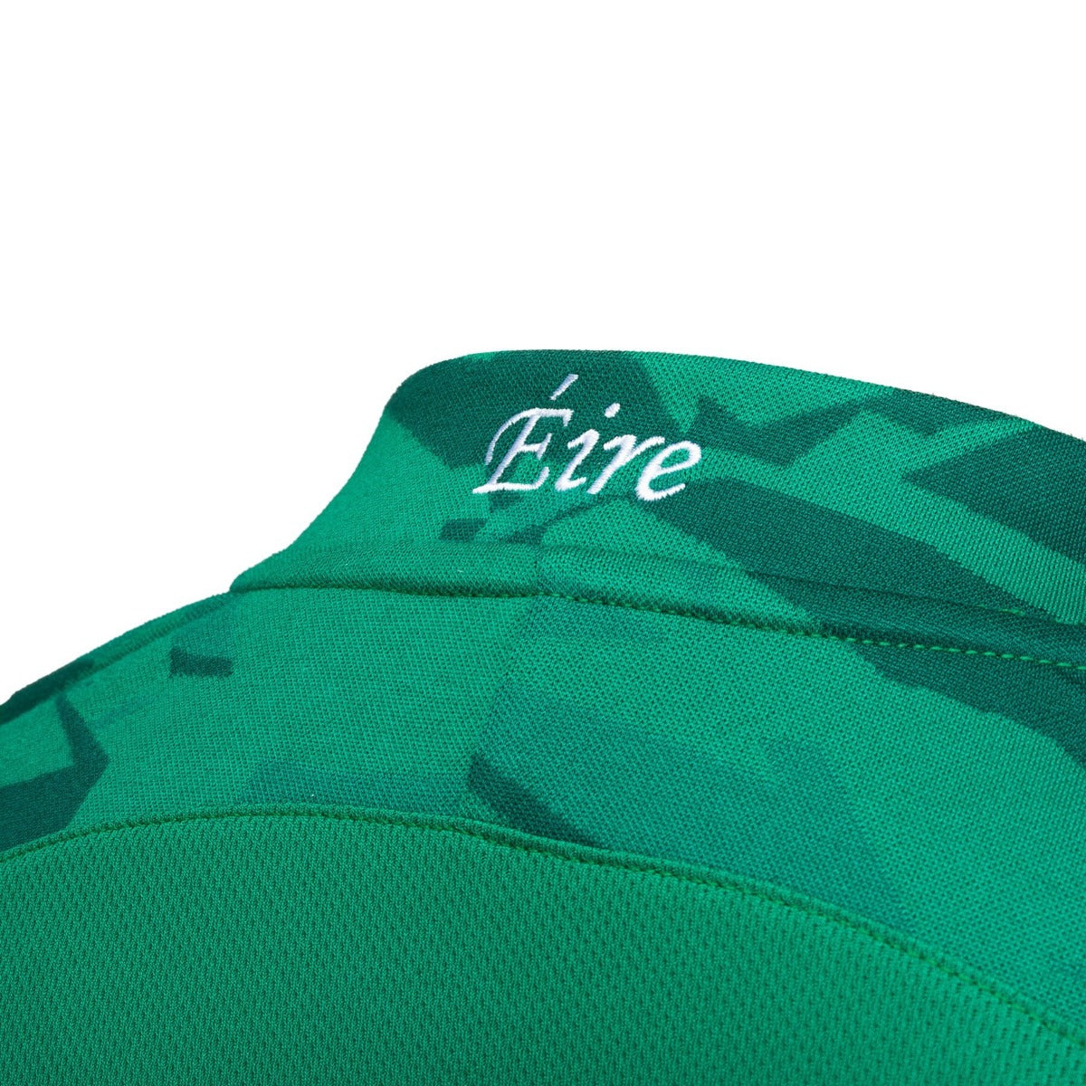 Umbro 2022 Ireland Home Jersey - Green-White (Detail 2)