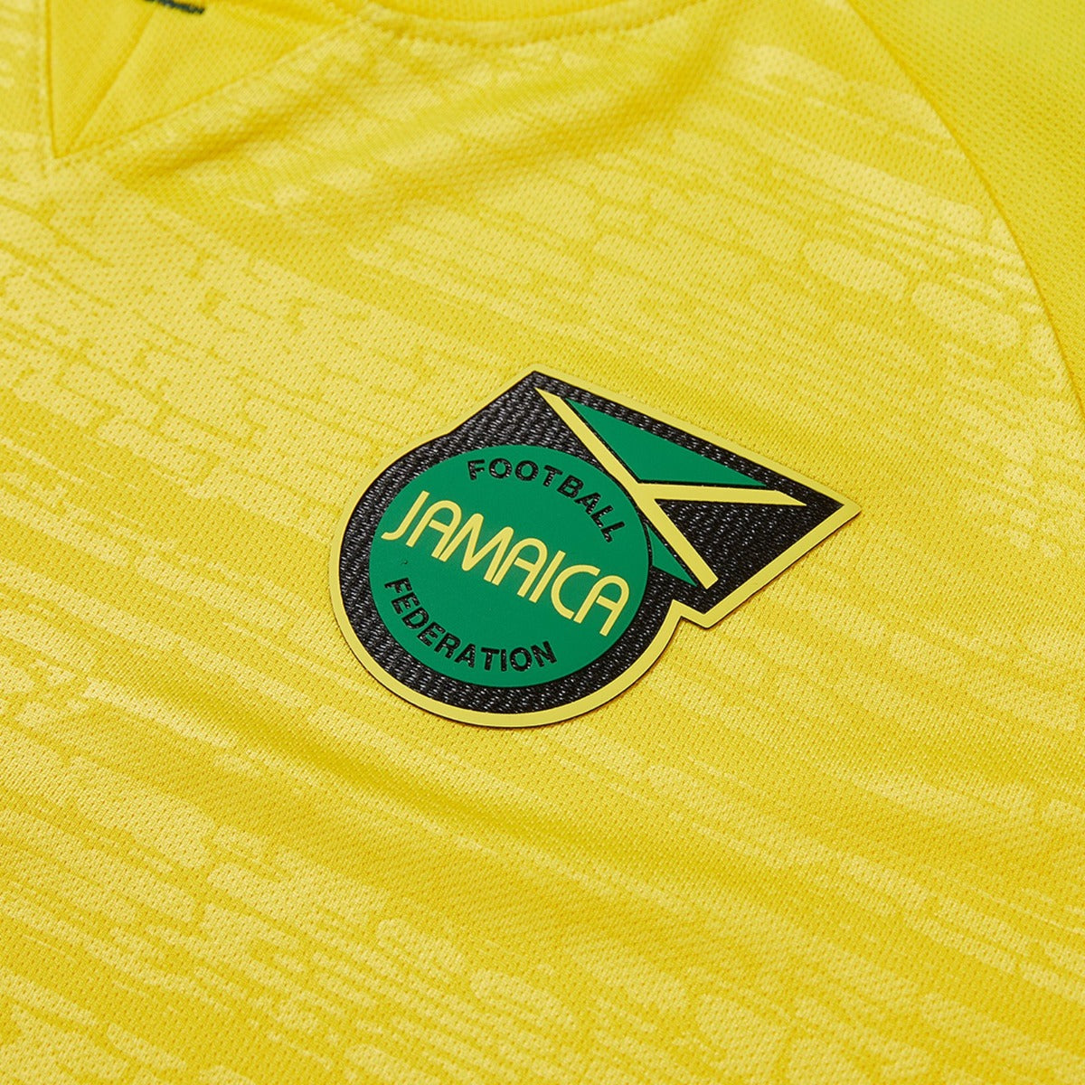 Umbro 2021-22 Jamaica Home Jersey - Yellow (Detail 2)